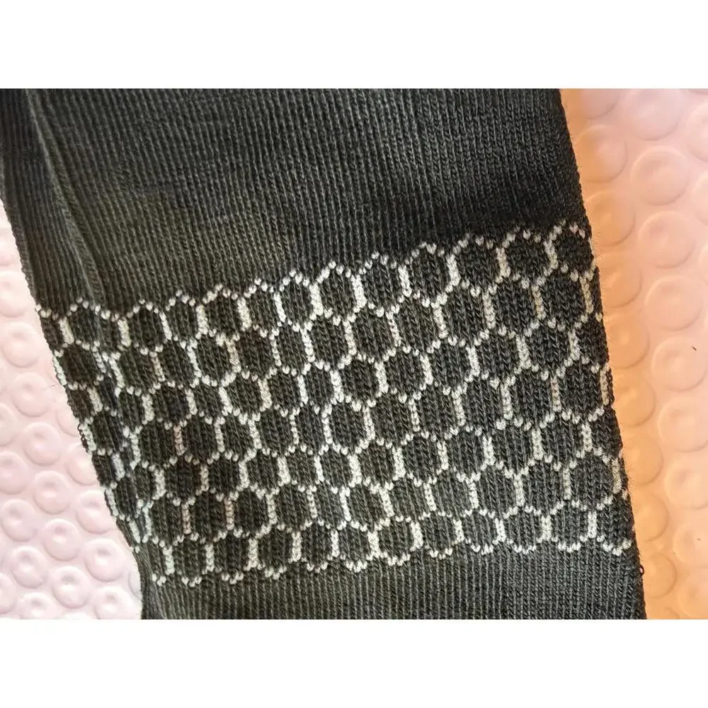 Bombas Black Crew Calf Socks Adult XL with Honeycomb Arch Support Lot 4 PairsNWT - Picture 10 of 10
